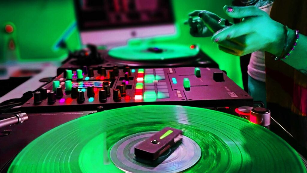 Curso dj, academia dj, escuela dj, clases dj, produccion musical, ableton live