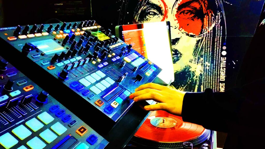 Curso dj, academia dj, escuela dj, clases dj, produccion musical, ableton live