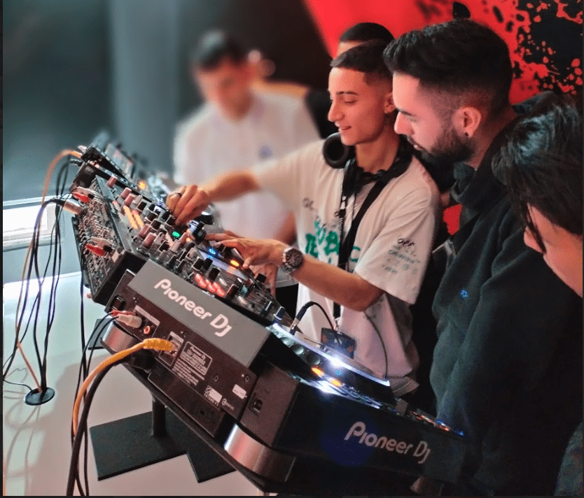 Curso dj, academia dj, escuela dj, clases dj, produccion musical, ableton live