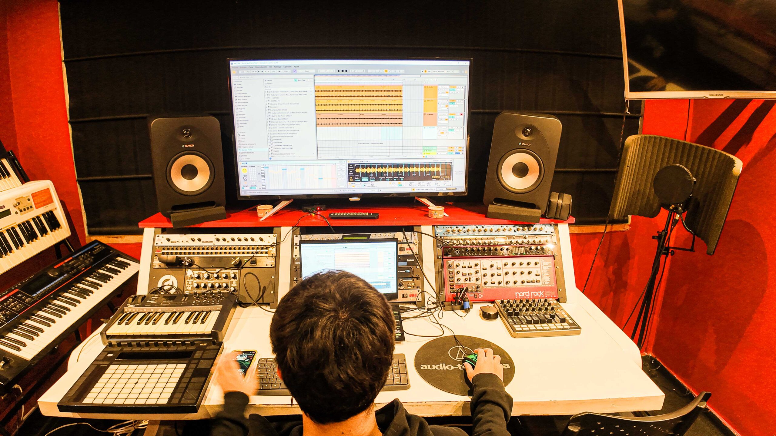 academia dj, Curso dj, clases DJ , escuela dj, clases dj, produccion musical, ableton live